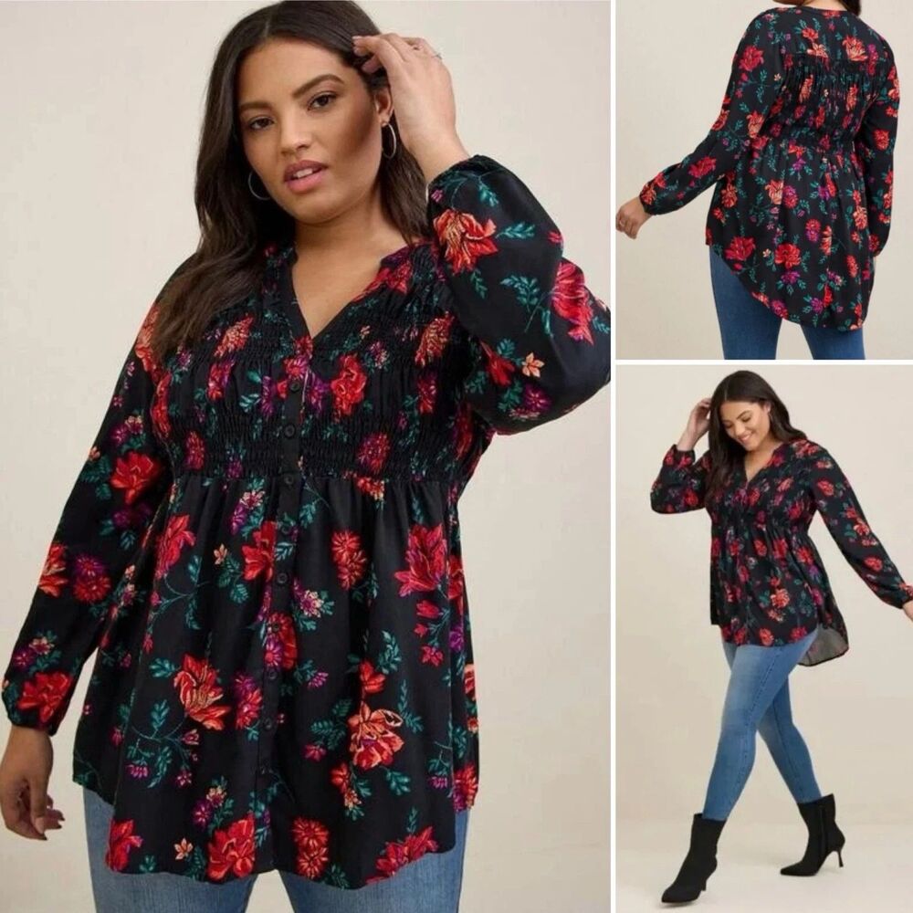 Torrid Women's Size 3X Button Front Floral Smocked Long Sleeve Tunic Rayon Top